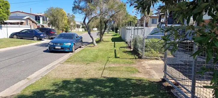 Street verge mowing in Raceview, Ipswich